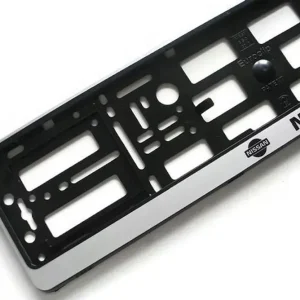 Ekspresowa dostawa Ramka odkładka srebrna pod tablice rejestracje z napisem NISSAN