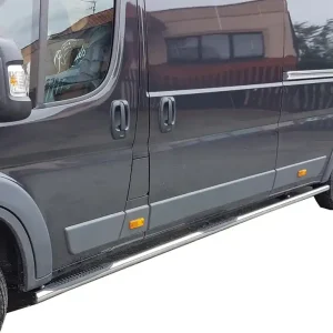 Autentyczny RENAULT MASTER 2021 + L2 ORUROWANIE BOCZNE STOPNIE PROGI BOKI MOCNE