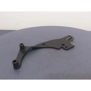 VW GOLF III 1.9 TDI MOCOWANIE WSPORNIK POMPY WSPOMAGANIA 028145544E Nowość