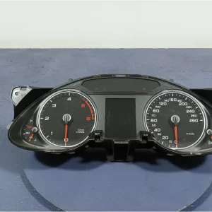 AUDI A4 B8 LIFT 2.0 TDI 143 KM ZEGARY LICZNIK DIESEL EU 8K0920931J Niska cena