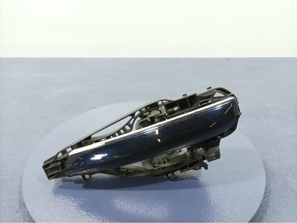 Autentyczny BMW 7 G11 G12 KLAMKA TYŁ LEWA LED HANDS FREE 7377241 416