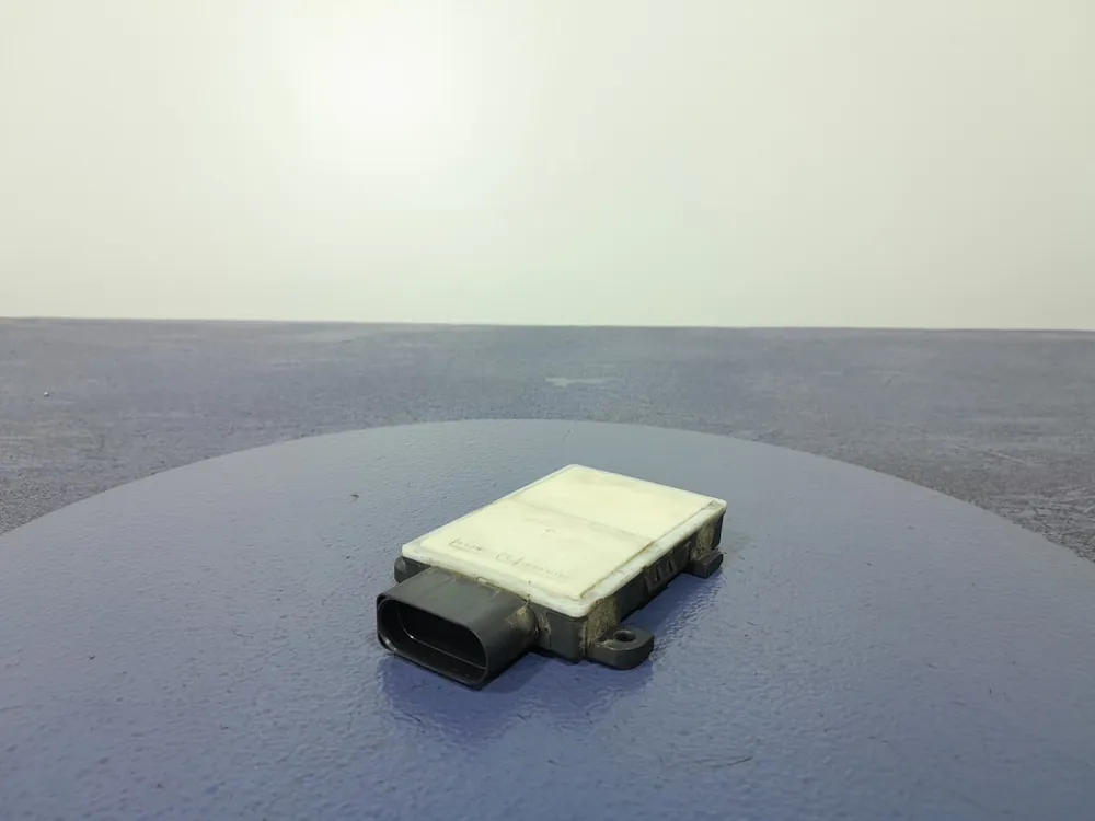 AUDI Q7 II 4M LIFT RADAR ASYSTENT ZMIANY PASA RUCHU 4N0907566L Tani