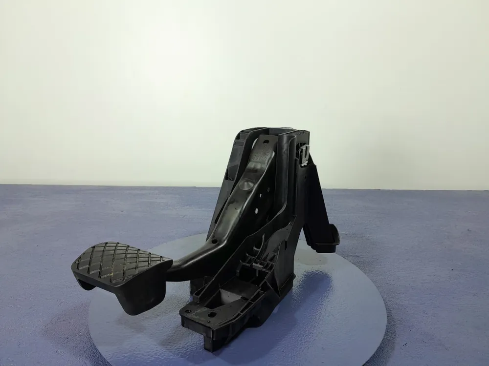 AUDI Q2 SKODA KODIAQ T-ROC PEDAŁ HAMULCA AUTOMAT 5Q1723058BP Szybka dostawa