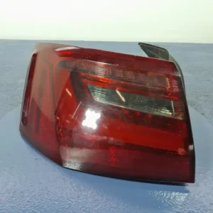 AUDI A6 C7 SEDAN LAMPA LED TYŁ LEWA TYLNA W BŁOTNIK EU 4G5945095A Zwrot pieniędzy