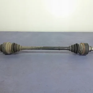 BMW 3 F30 F31 2.0 D 150 KM PÓŁOŚ PRAWA TYŁ TYLNA Bezpieczna płatność