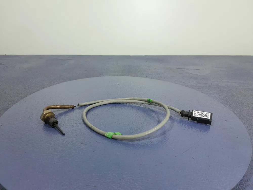 Zamów teraz SKODA KODIAQ I 16- 2.0 TDI CZUJNIK TEMPERATURY SPALIN 04L906088JH